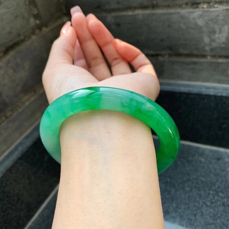 สร้อยข้อมือหยกพม่าแท้ เกรด A จ - Bracelets บทวิจารณ์และราคา
