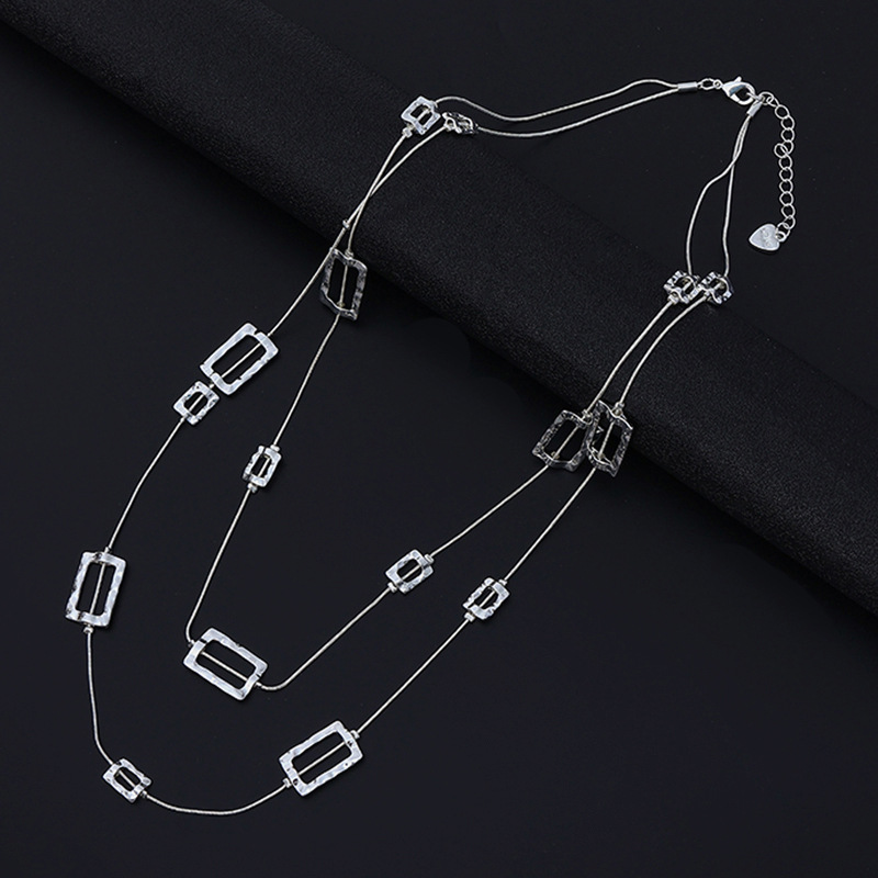สร้อยคอโซ่ยาวหลายชั้น จี้ทรงสี - Layered Pendant Necklace Aesthetic บทวิจารณ์และราคา