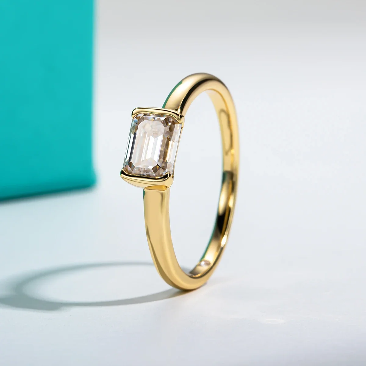 FCGJHW แหวนมอยซาไนต์ทรงมรกต 1  - Moissanite Engagement Ring 1 Carat บทวิจารณ์และราคา